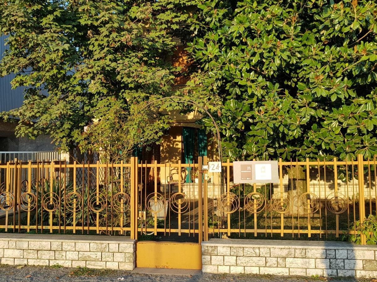 B&B Family Home Soresina Buitenkant foto